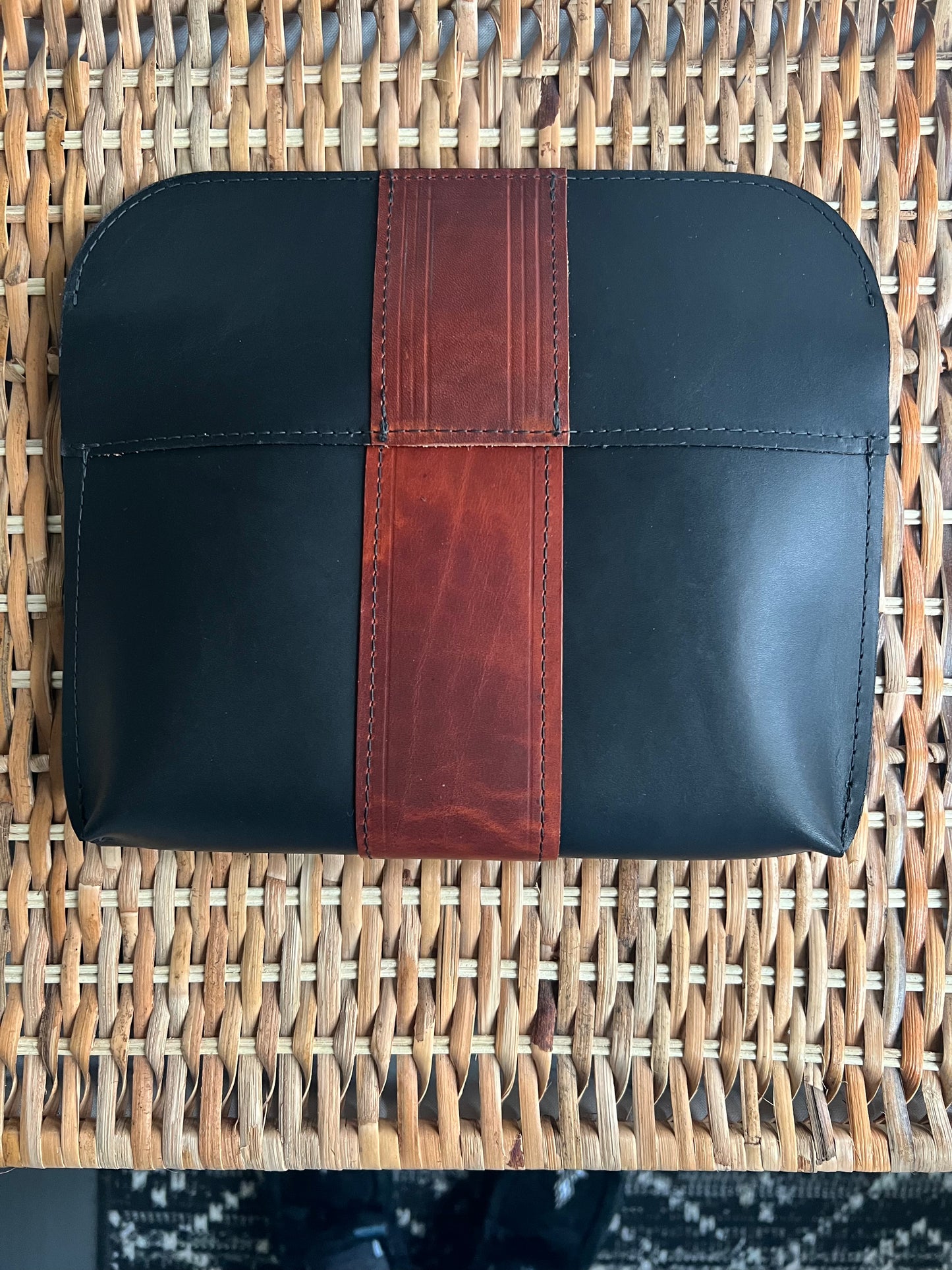 Two-Toned Leather Clutch | Minimal Leather Handbag | Modern Leather Clutch