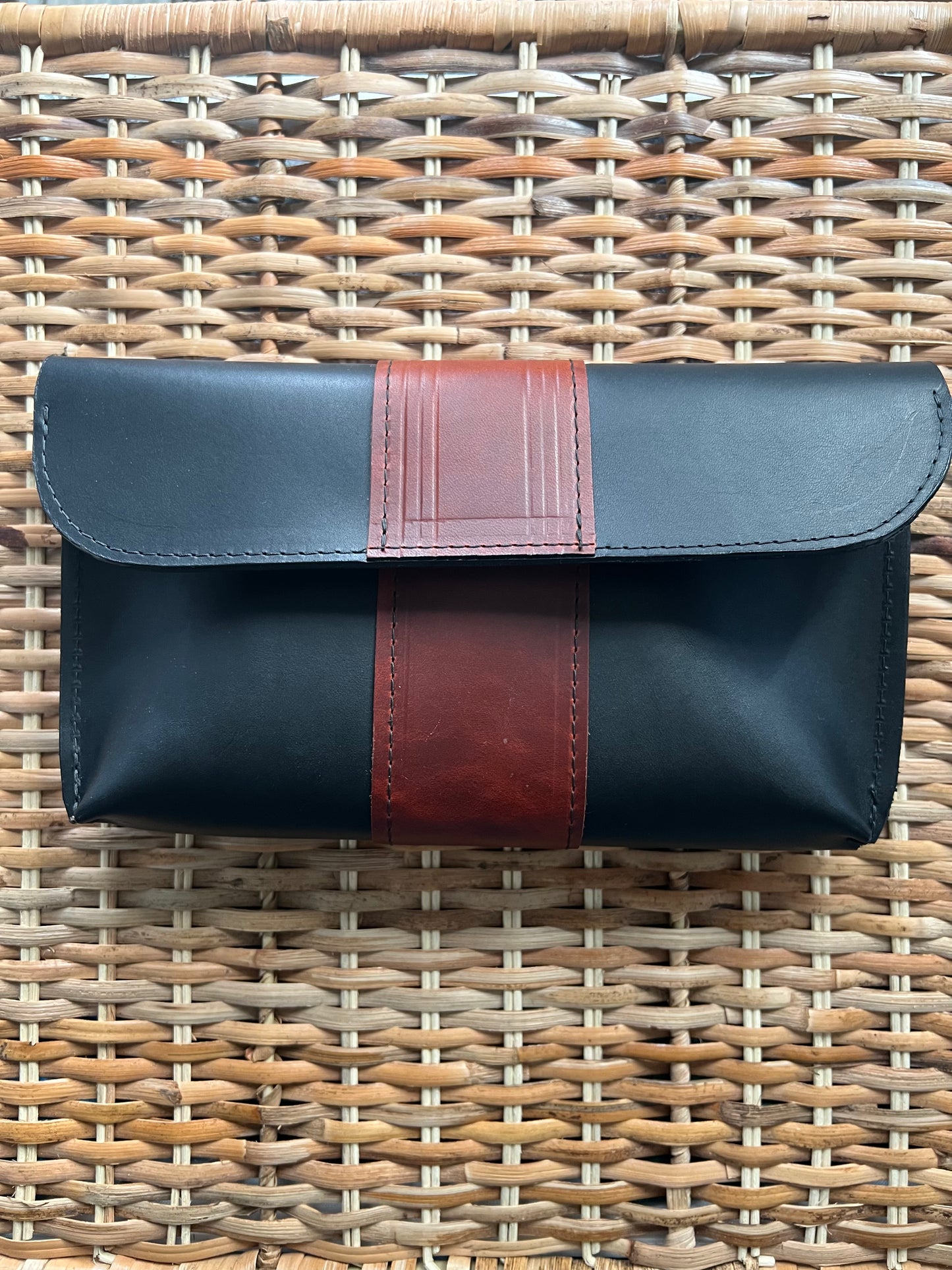 Two-Toned Leather Clutch | Minimal Leather Handbag | Modern Leather Clutch